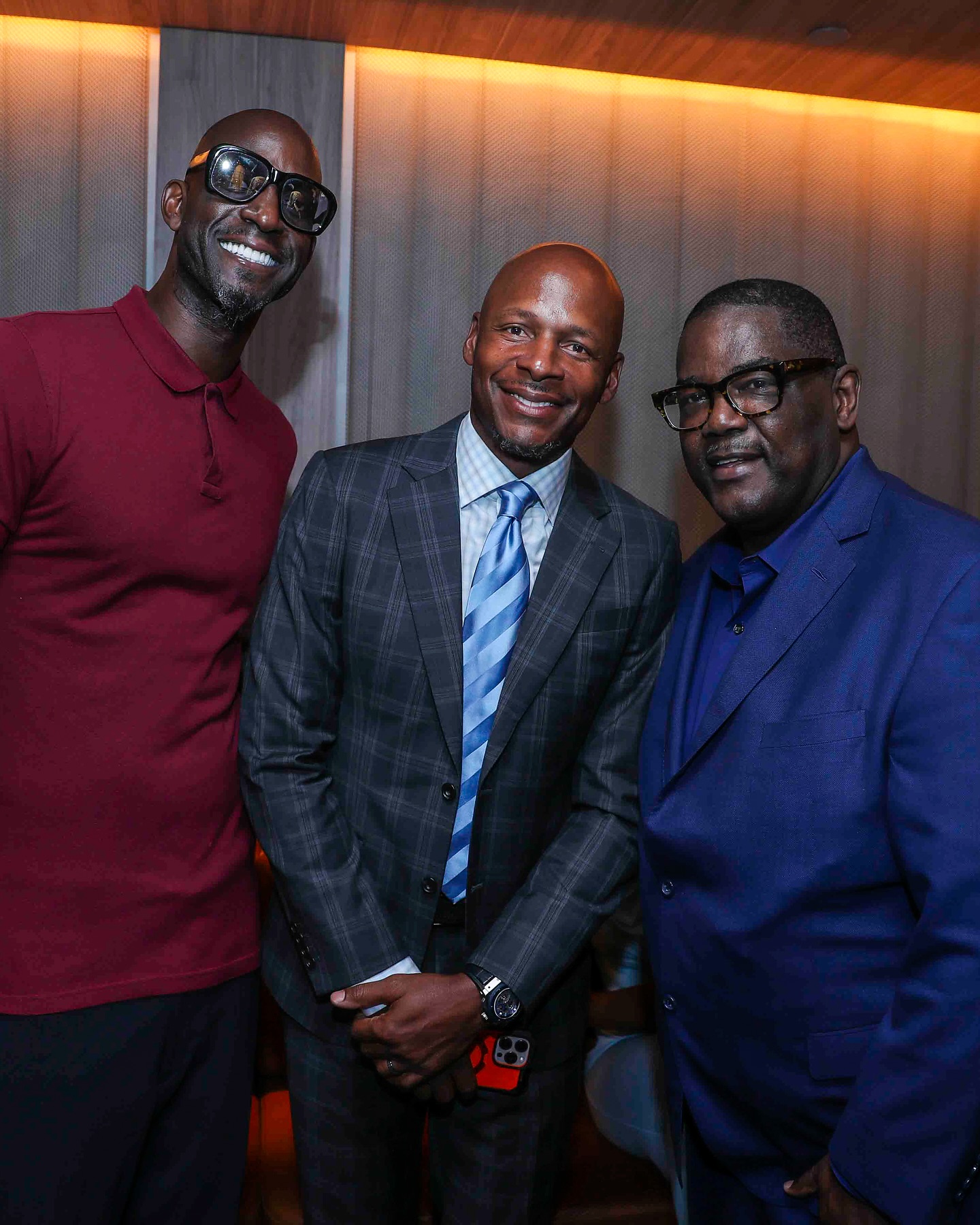 国际比赛日新奥尔良鹈鹕备战NBA季后赛，队长鼓劲细节曝光，目标明确，资深球员宣示担当的简单介绍